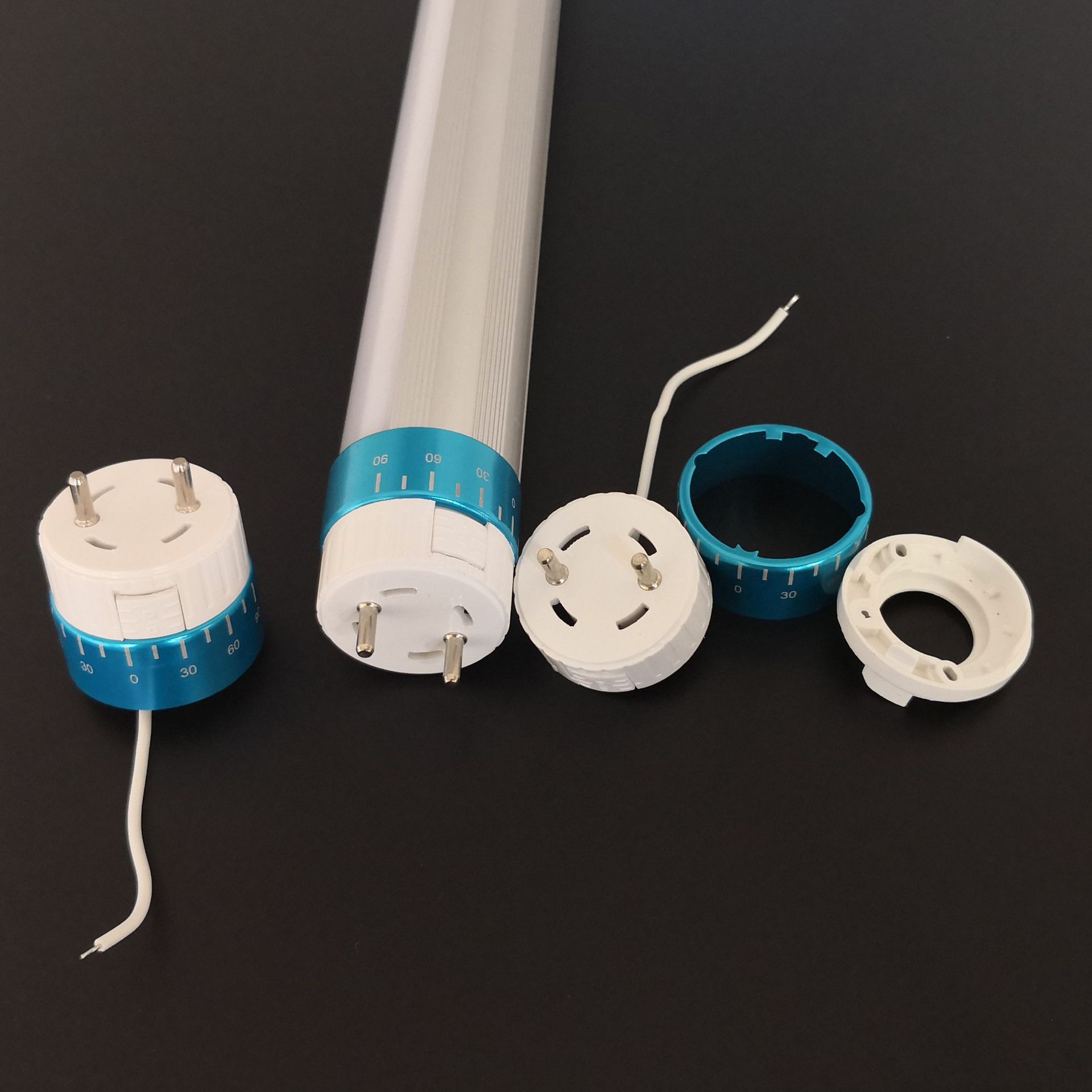 Hàng mới về--Vỏ LED T8 xoay 180 độ