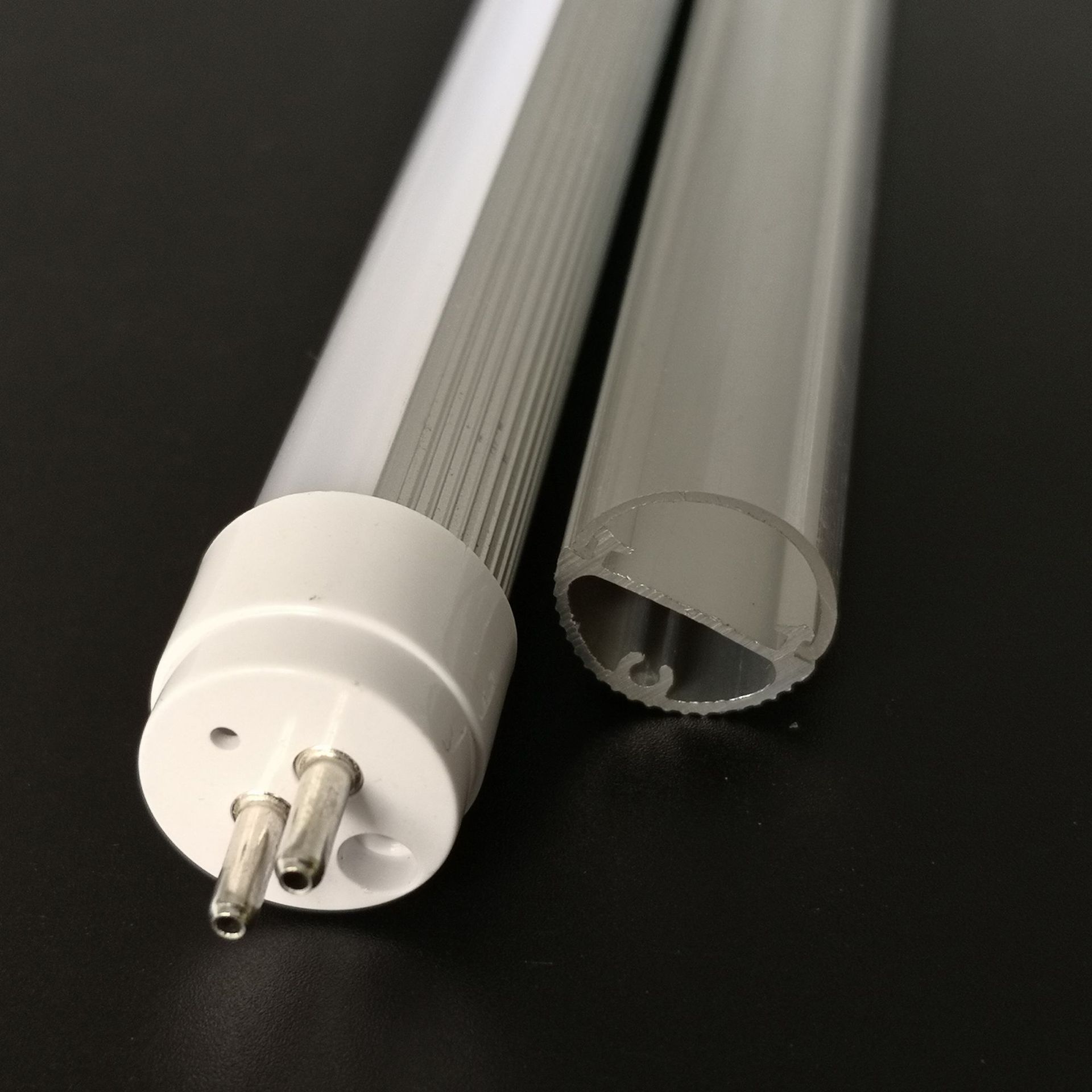 Các loại vỏ đèn LED