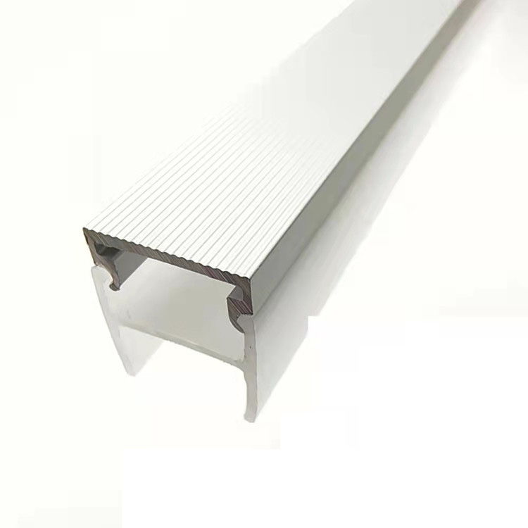Nếu một đèn LED bị hỏng, dải ánh sáng có thể được thay thế một phần mà không xóa hồ sơ không?